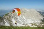 DOUBLESKIN - Minimalist hike & fly The DOUBLESKIN is the lightest paraglider in the world* with top and under surface (2.1 kg / size 17). It has a very small pack size and is a delight in the air thanks to better aerodynamics compared to a single-surface wing. With the DOUBLESKIN walking up is as enjoyable as flying and landing!