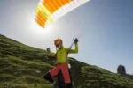 DOUBLESKIN - Minimalist hike & fly The DOUBLESKIN is the lightest paraglider in the world* with top and under surface (2.1 kg / size 17). It has a very small pack size and is a delight in the air thanks to better aerodynamics compared to a single-surface wing. With the DOUBLESKIN walking up is as enjoyable as flying and landing!