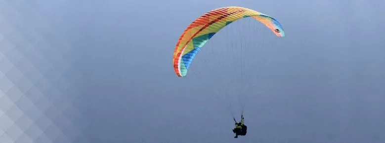 DUAL 2 TANDEM With effortless launching and a smooth, relaxed feel, the DUAL 2 performs in harmony with pilot and passenger