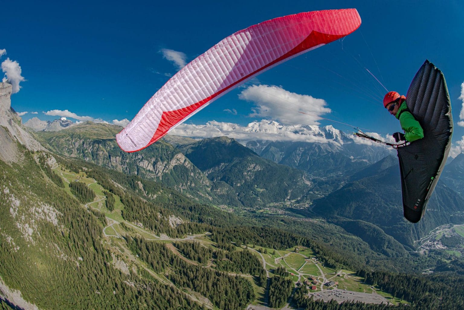 Camino AGILE, ELECTRIFYING The Camino – ready for adventure both on the trail and in the sky. It offers an alluring blend of smooth, agile handling and electrifying real-world performance.