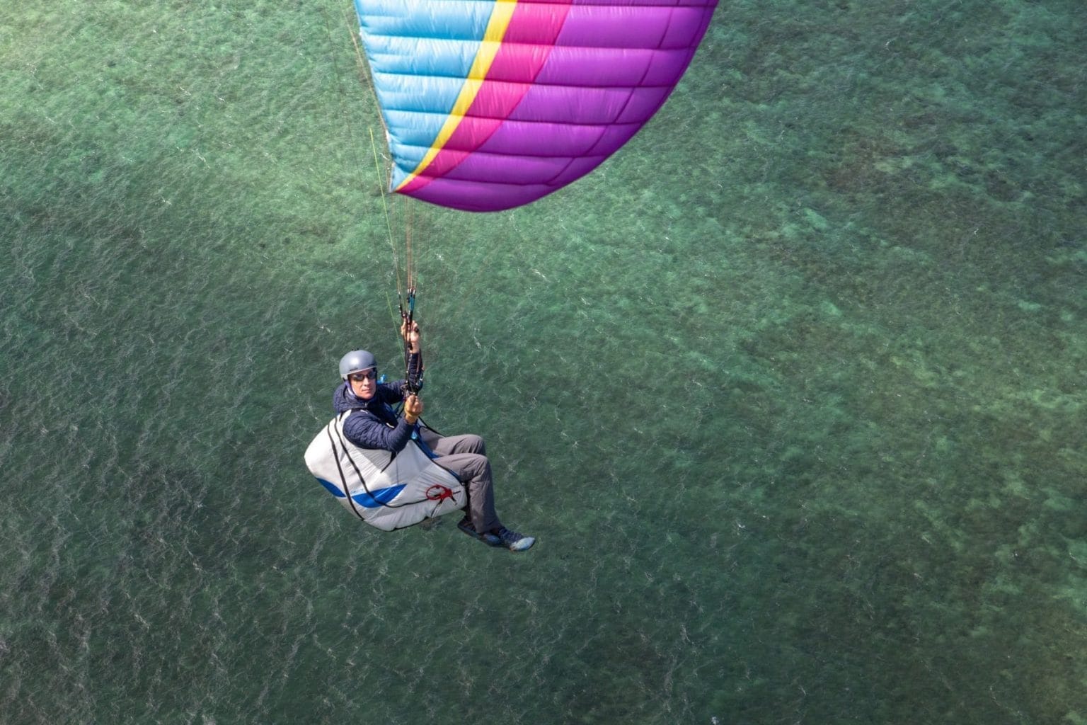 Ozone Solos lite Harness paragliding equipment