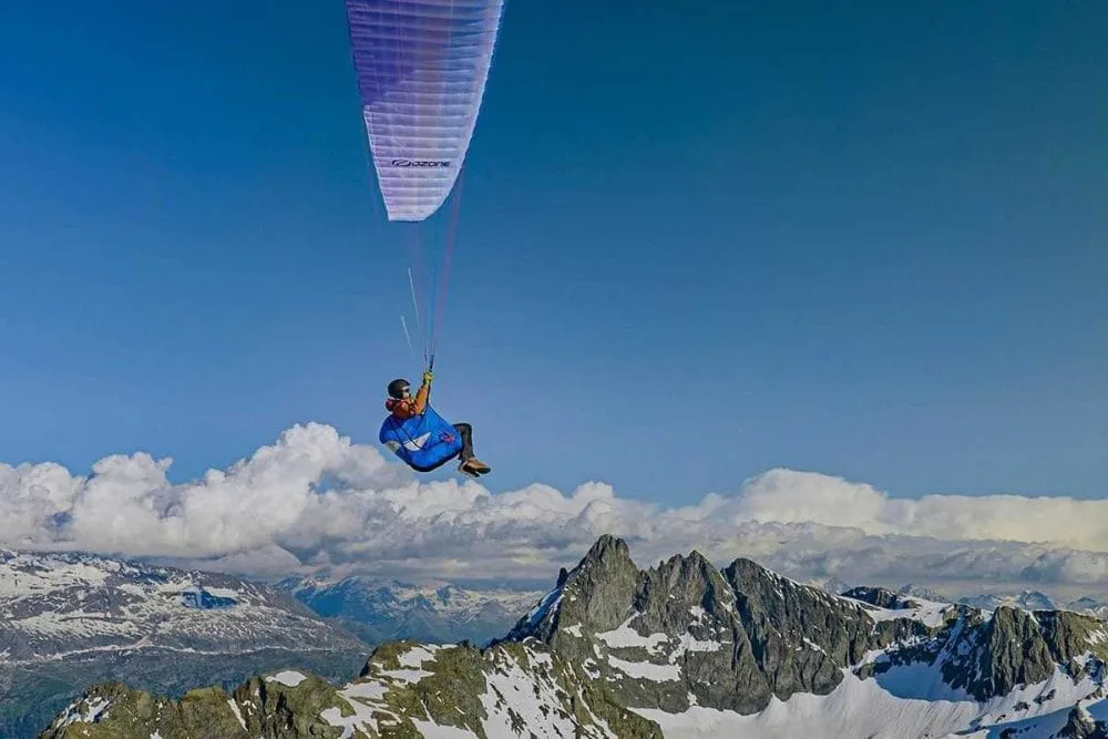 Ozone Solos lite Harness paragliding equipment