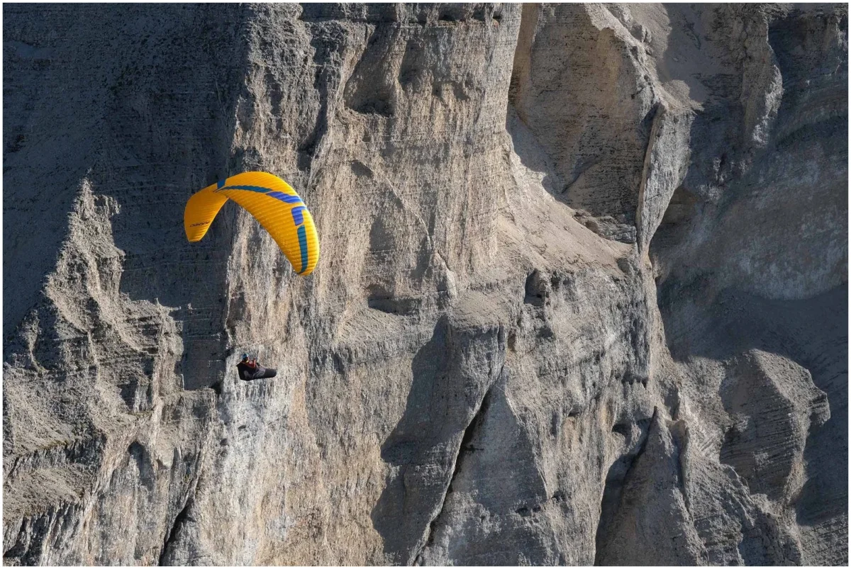 Ozone Rush 6 Paraglider 1