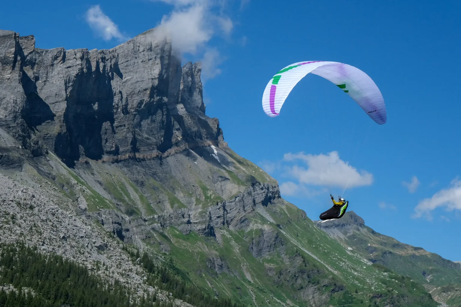 Ozone Swift 6 Glider 4 scaled