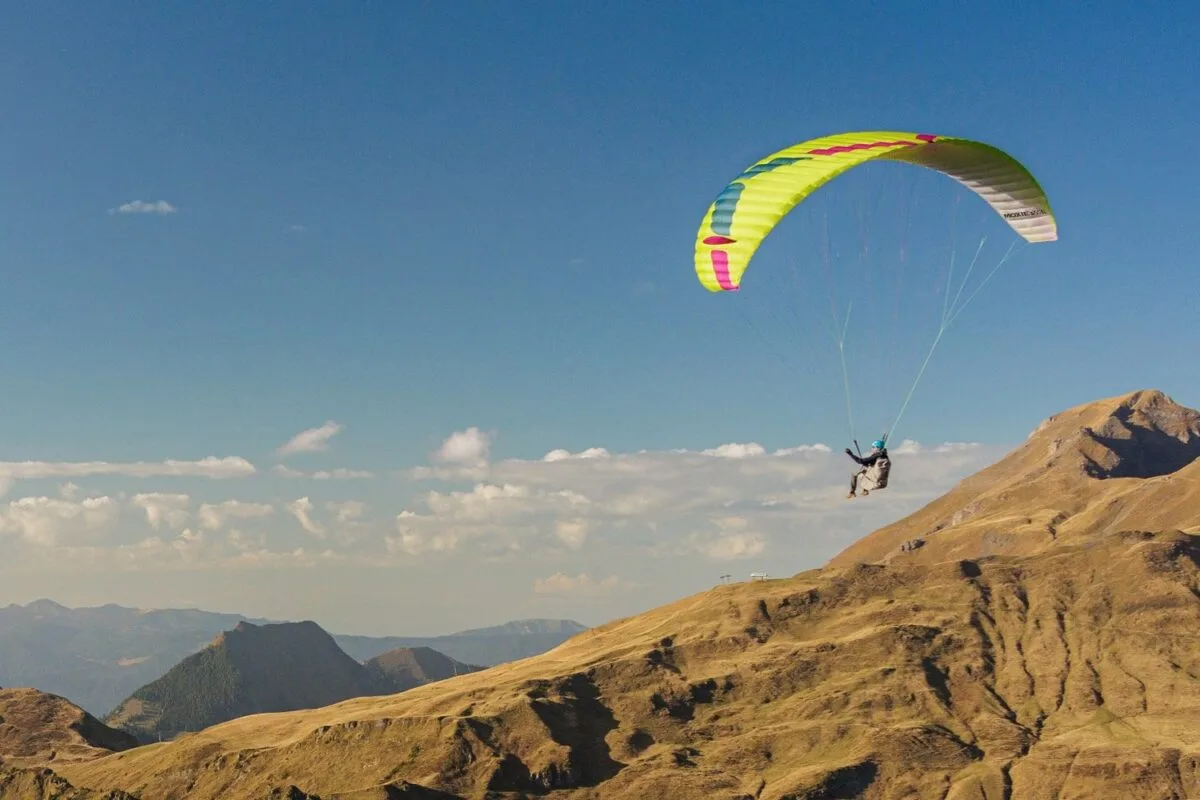 Ozone Moxie Power Paraglider - Image 5