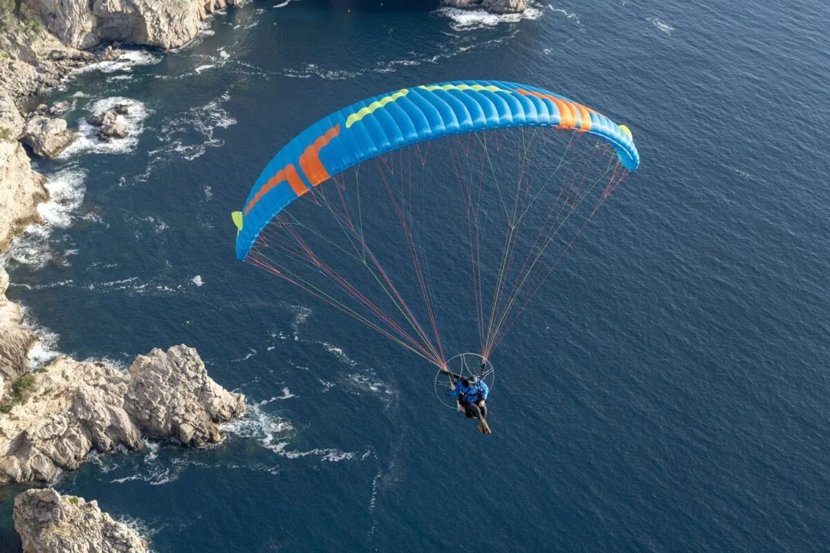 Ozone Roadster 4 Paraglider - Image 5
