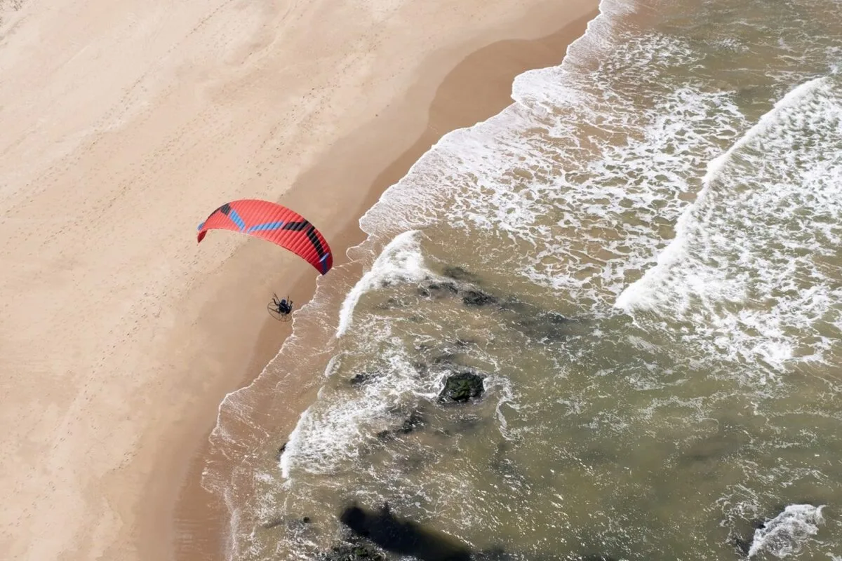 Ozone Roadster 4 Paraglider - Image 4